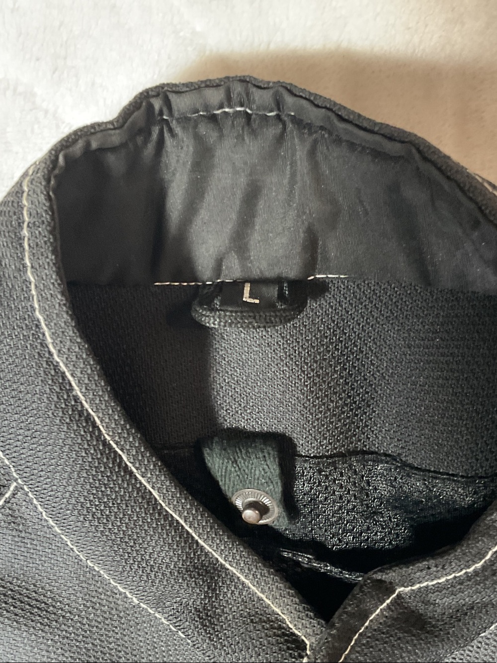 Motorcycle protective jacket - Picture 10 of 15